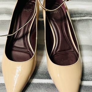 Franco Sarto Cream Heels